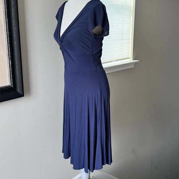 BCBGMaxAZRIA Stunning Deep V-neck Navy Blue Jersey Dress - Size Small - Picture 6 of 10